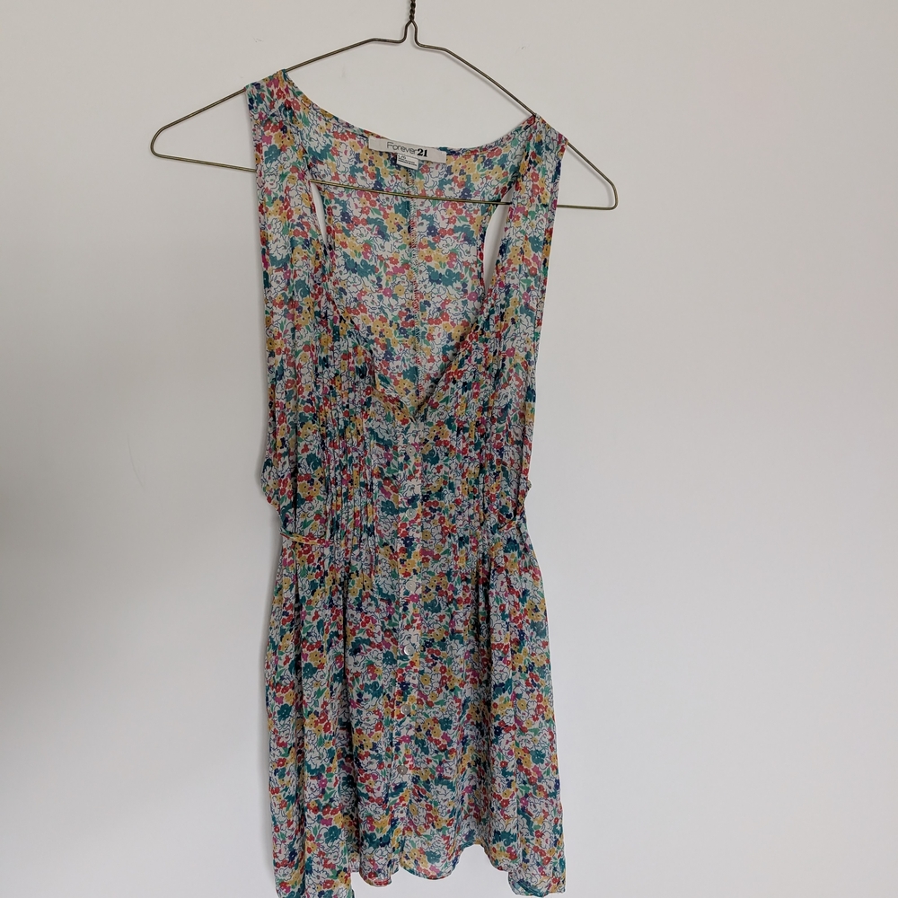 Floral Sleeveless Blouse